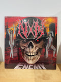 Copertina di Enemy di Noyz Narcos con teschio e lettering rosso