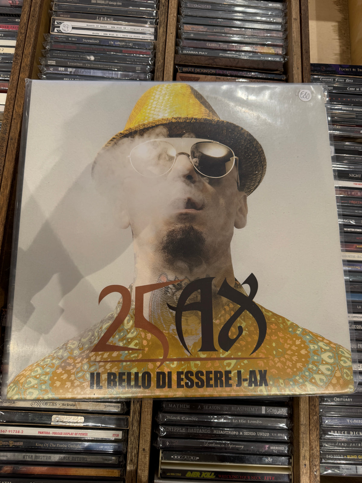 Retro di 25 Ax con tracklist sui quattro lati del doppio LP e barcode