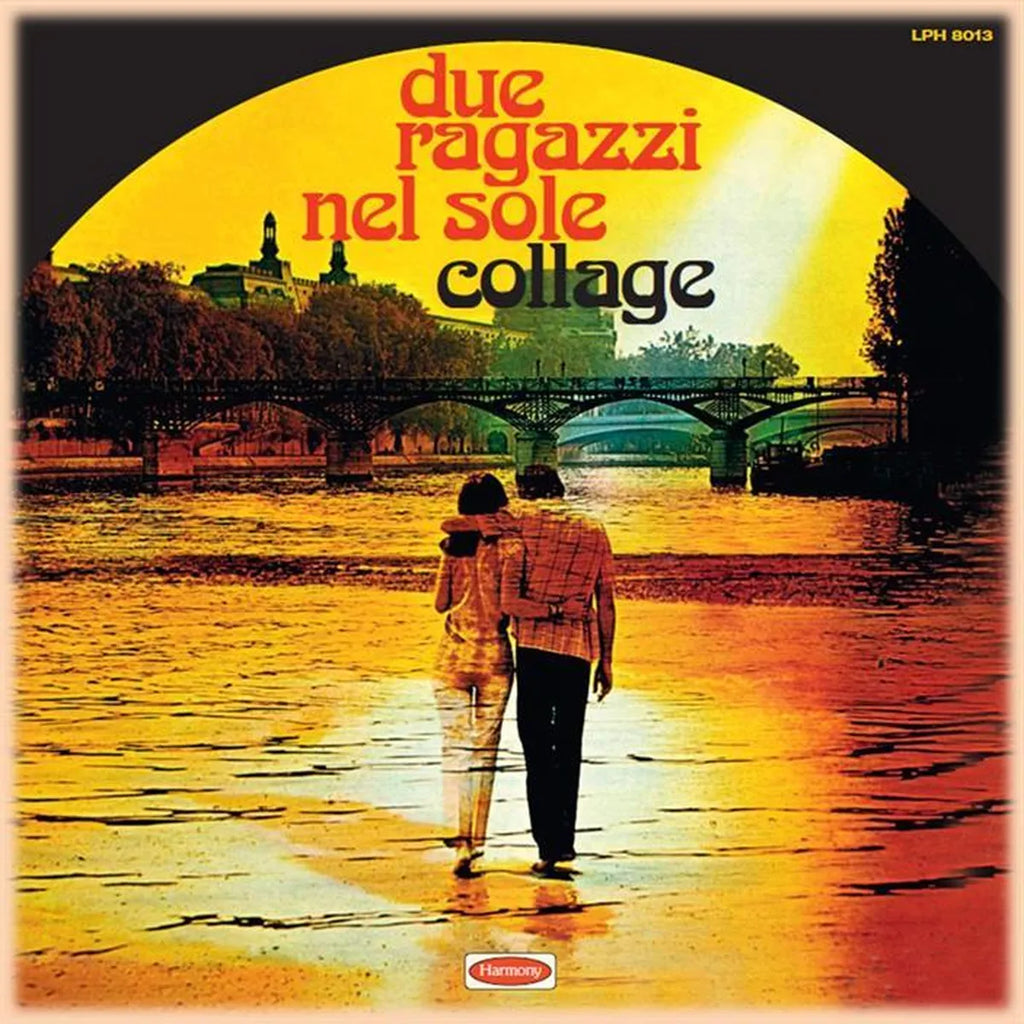 Copertina Collage Due Ragazzi nel Sole SAAR - coppia di spalle sul lungofiume al tramonto con sole giallo, scritta due ragazzi nel sole collage in rosso e nero, logo Harmony in basso